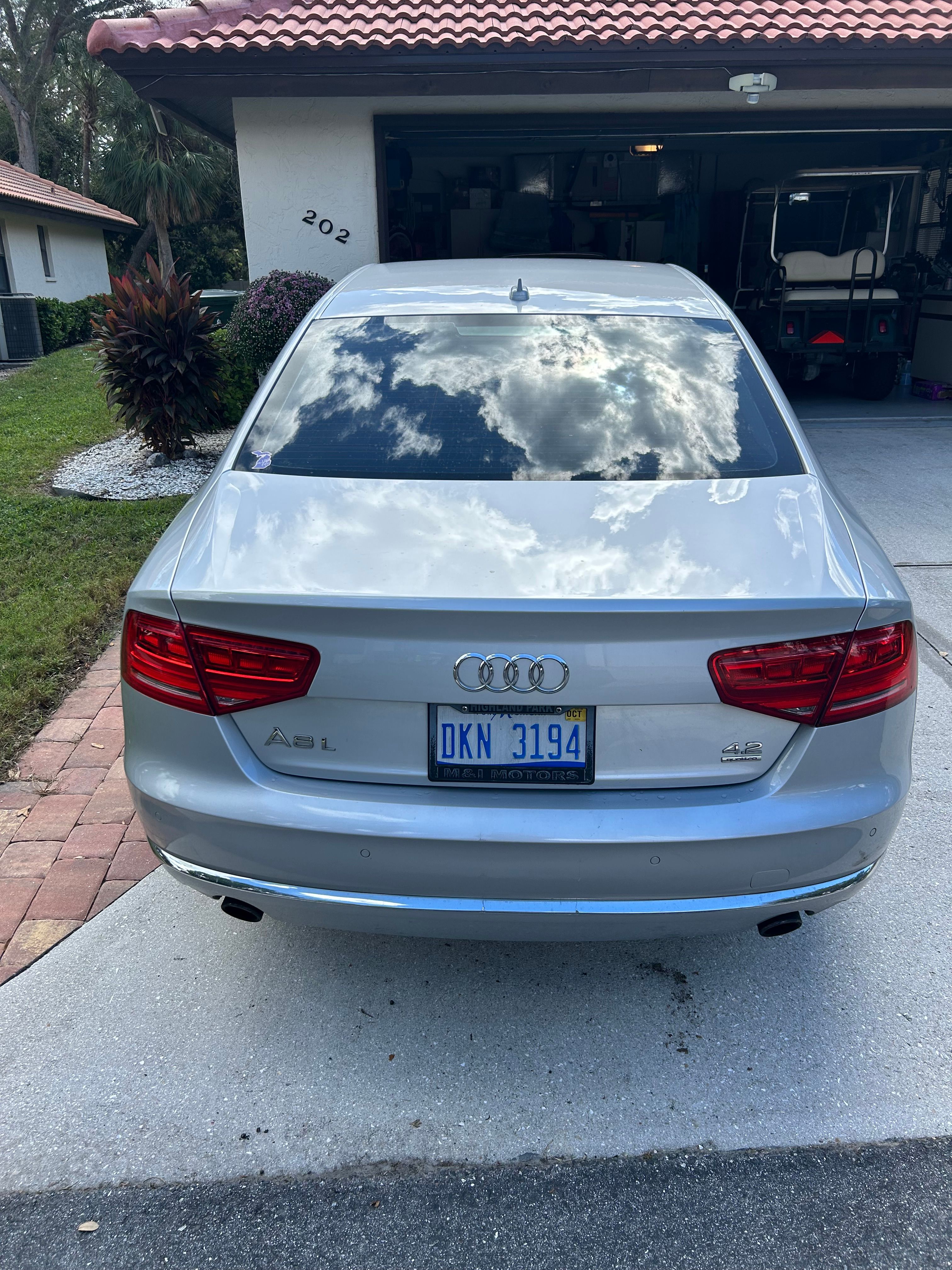 Used 2012 Audi A8 L 4.2 AWD/4WD image 1