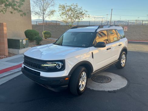 Used 2022 Ford Bronco Sport AWD/4WD image 2