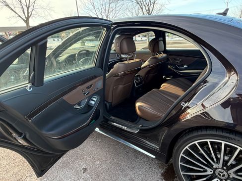 Used 2015 Mercedes-Benz S 63 AMG 4MATIC Sedan image 17