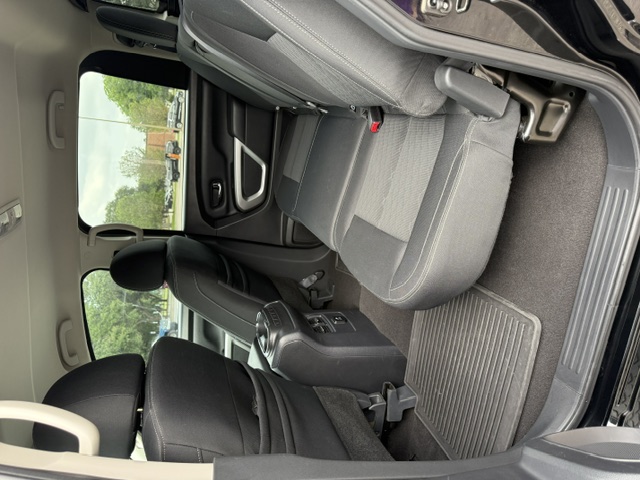 Used 2018 Nissan Titan SV w/ SV Convenience Package AWD/4WD image 5