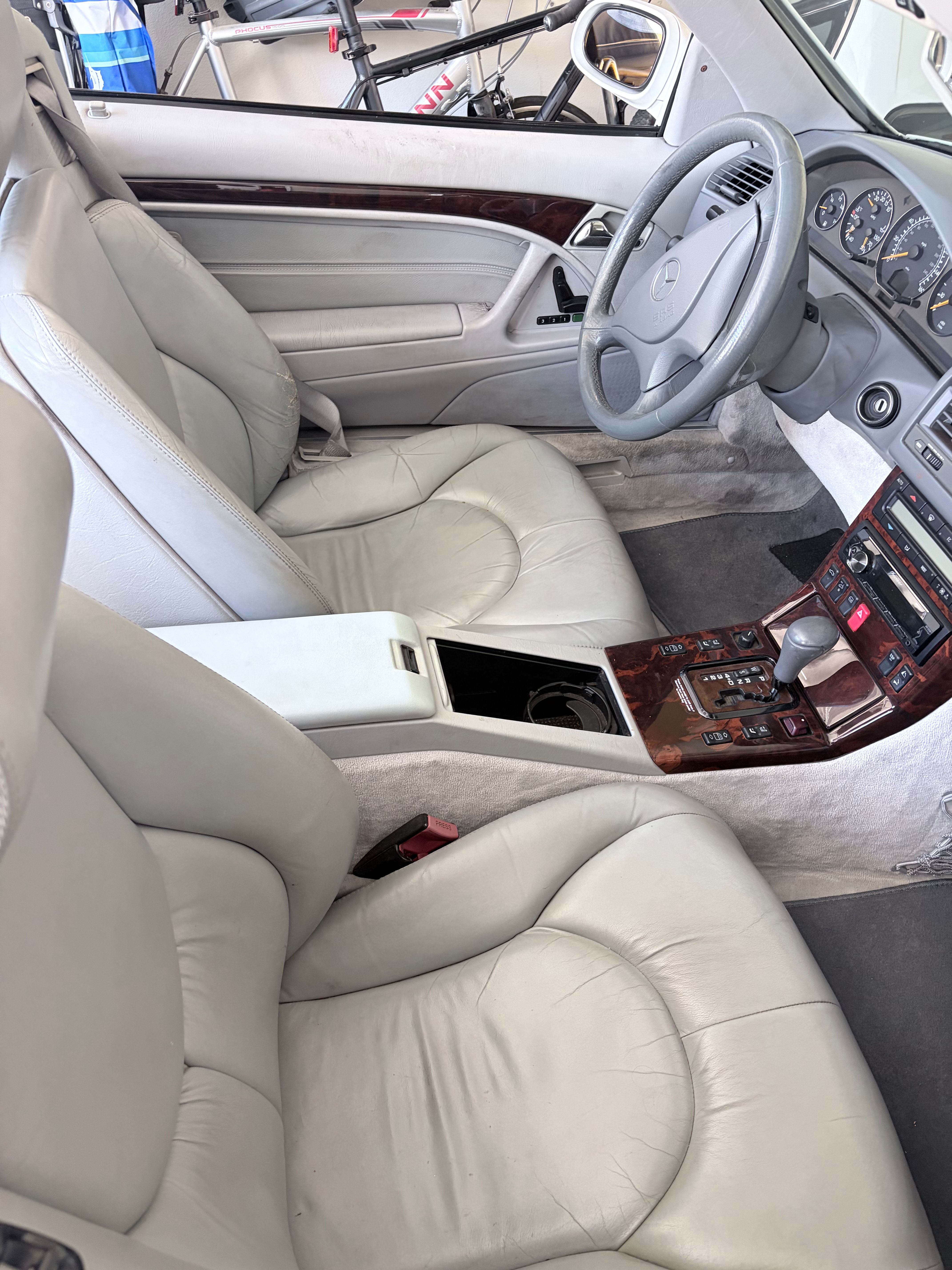 Used 1999 Mercedes-Benz SL 500 image 11