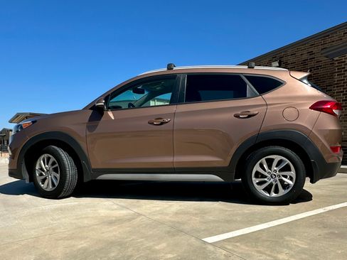 Used 2017 Hyundai Tucson SE Plus image 10