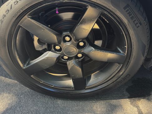 Used 2015 Chevrolet Camaro LT RWD image 8