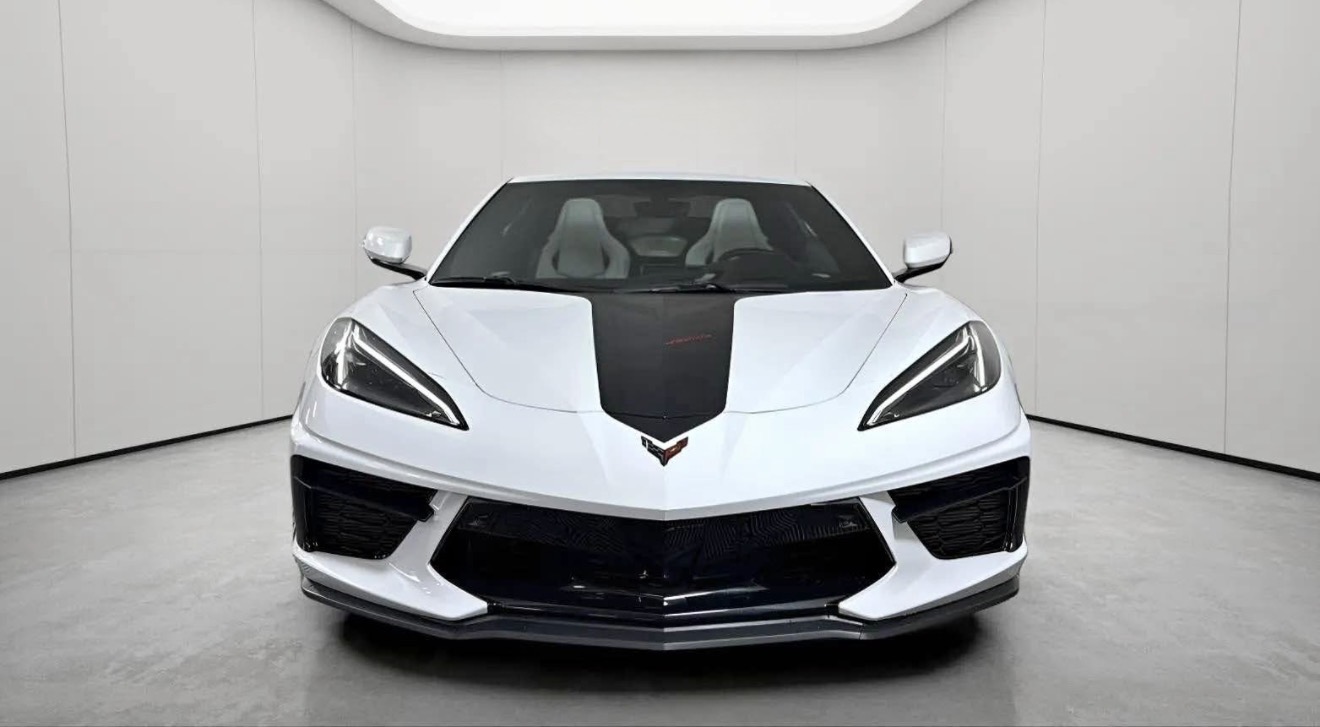 Used 2023 Chevrolet Corvette Stingray Preferred Conv w/ Z51 Performance Package RWD image 12