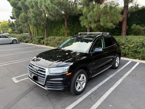 Used 2018 Audi Q5 2.0T Premium image 2