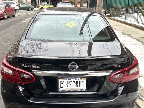 Used 2018 Nissan Altima 2.5 SR image 5