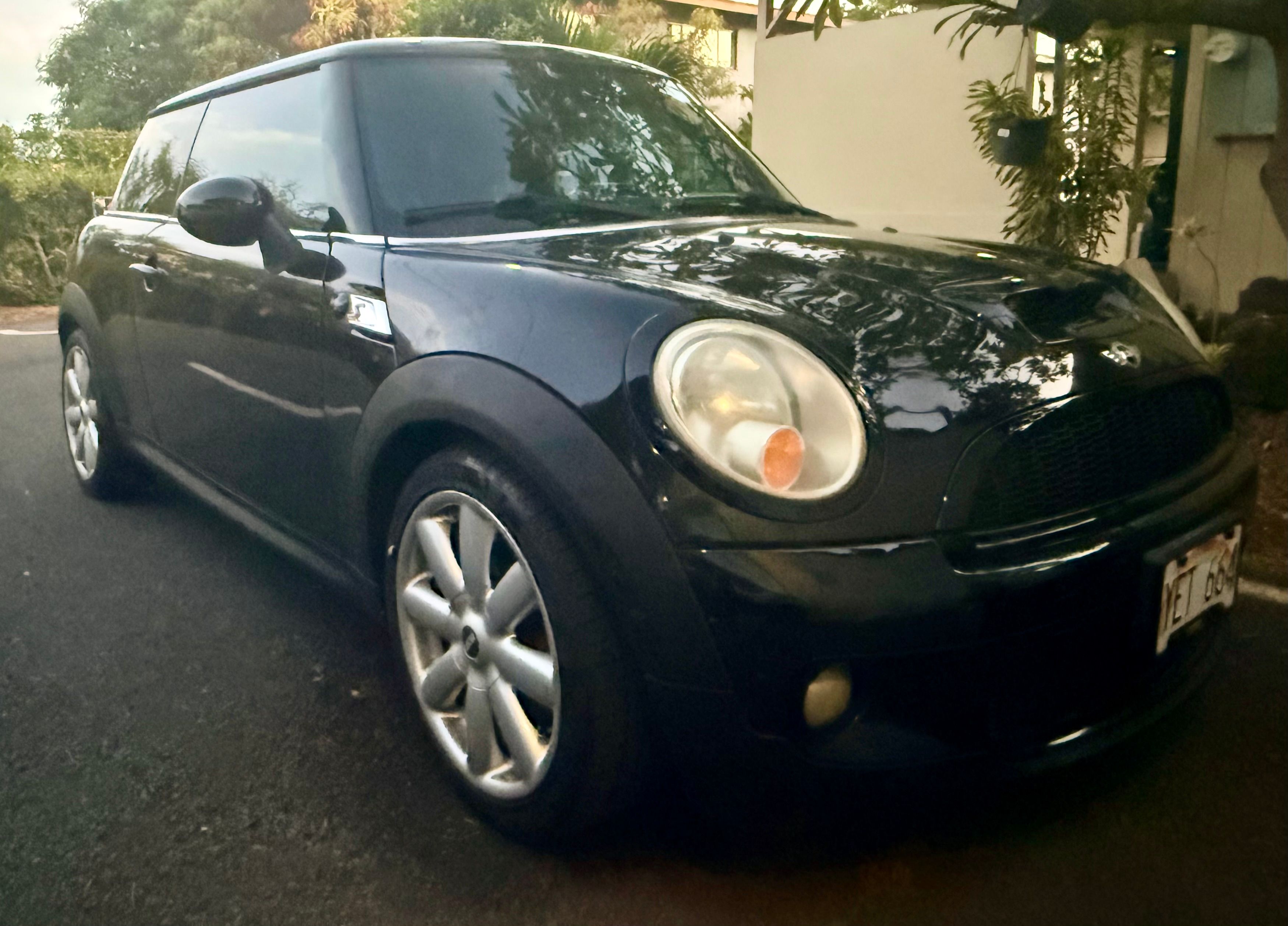 Used 2009 MINI Cooper S FWD image 3
