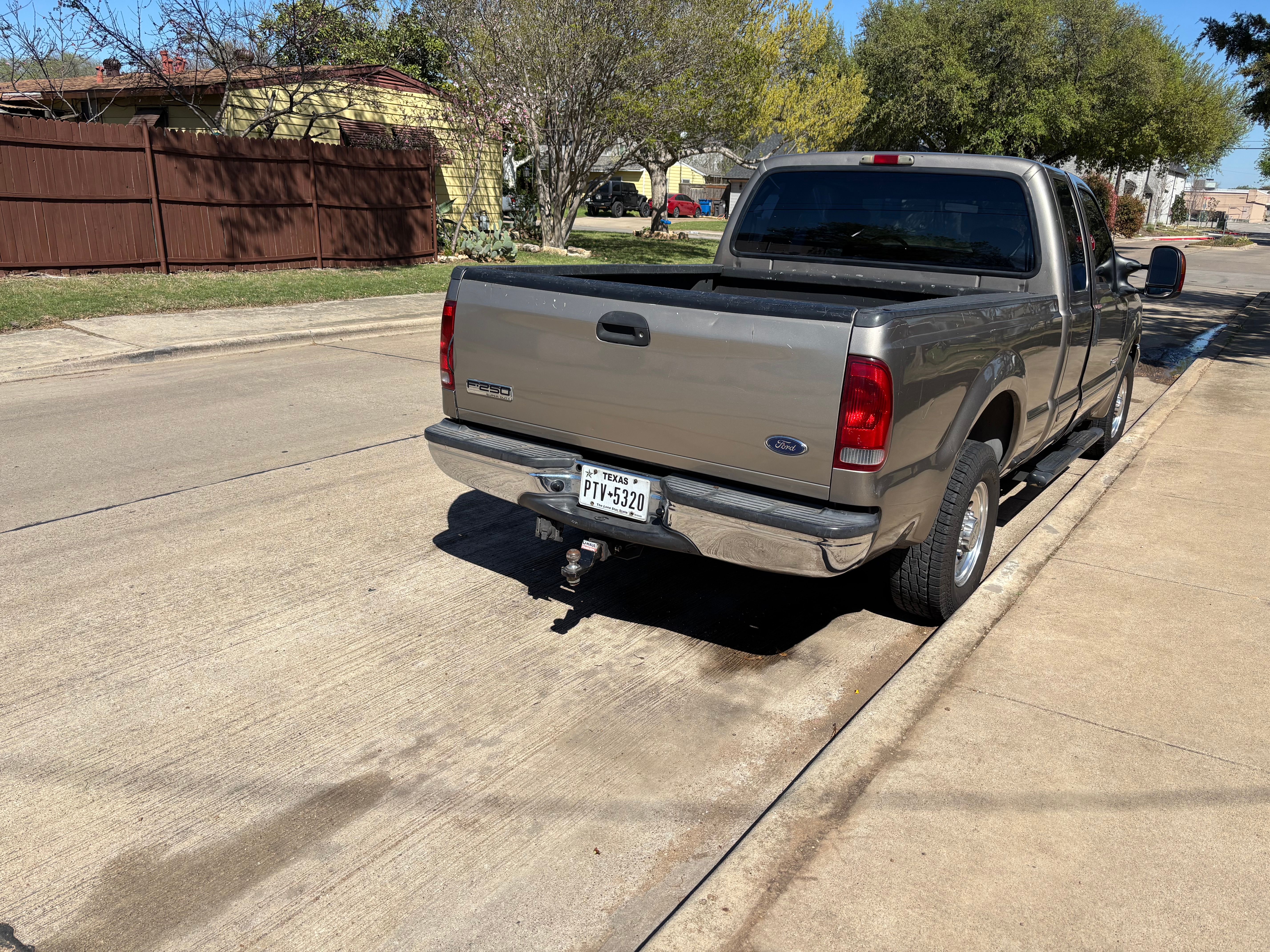 Used 2003 Ford F250 XLT RWD image 5