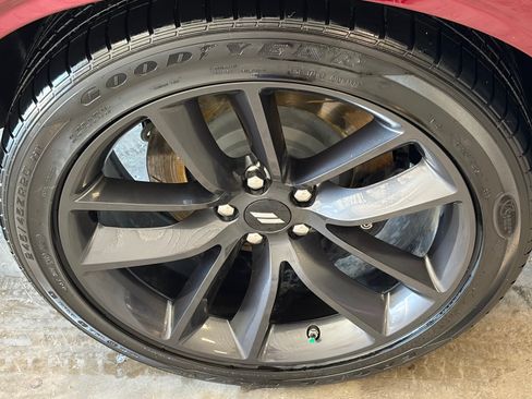 Used 2019 Dodge Challenger R/T Scat Pack w/ Driver Convenience Group image 32