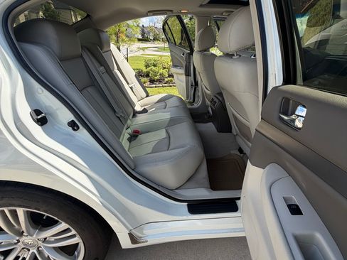 Used 2012 INFINITI G37 Journey w/ Premium Pkg RWD image 11