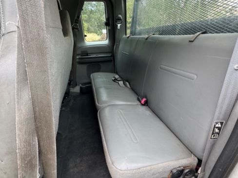 Used 2003 Ford F250 XL image 14