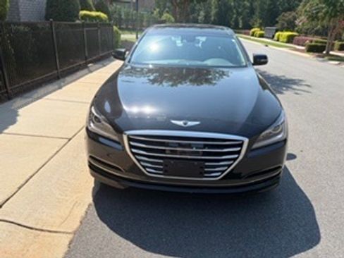 Used 2015 Hyundai Genesis 3.8 w/ Option Group 03 RWD image 4