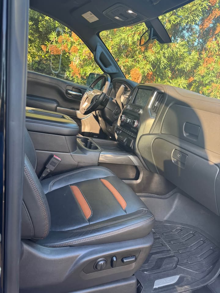 Used 2019 GMC Sierra 1500 AT4 w/ AT4 Premium Package AWD/4WD image 11