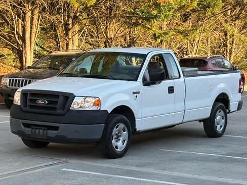 Used 2008 Ford F150 STX image 4
