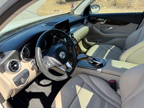 Used 2018 Mercedes-Benz GLC 300 image 5