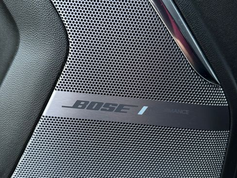 Used 2025 GMC Yukon Denali Ultimate image 14