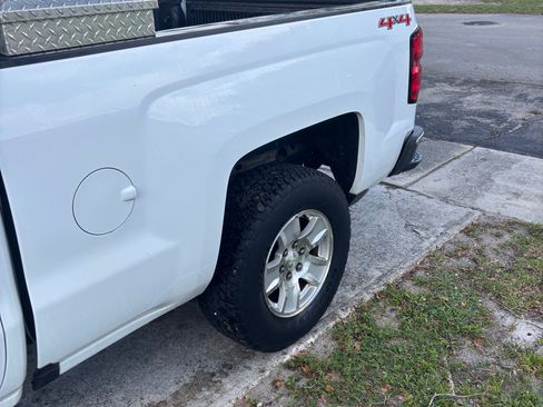 Used 2016 Chevrolet Silverado 1500 LT w/ All Star Edition AWD/4WD image 5