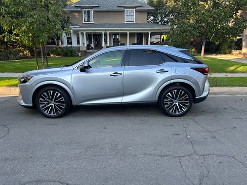 Used 2023 Lexus RX 350 F Sport image 8