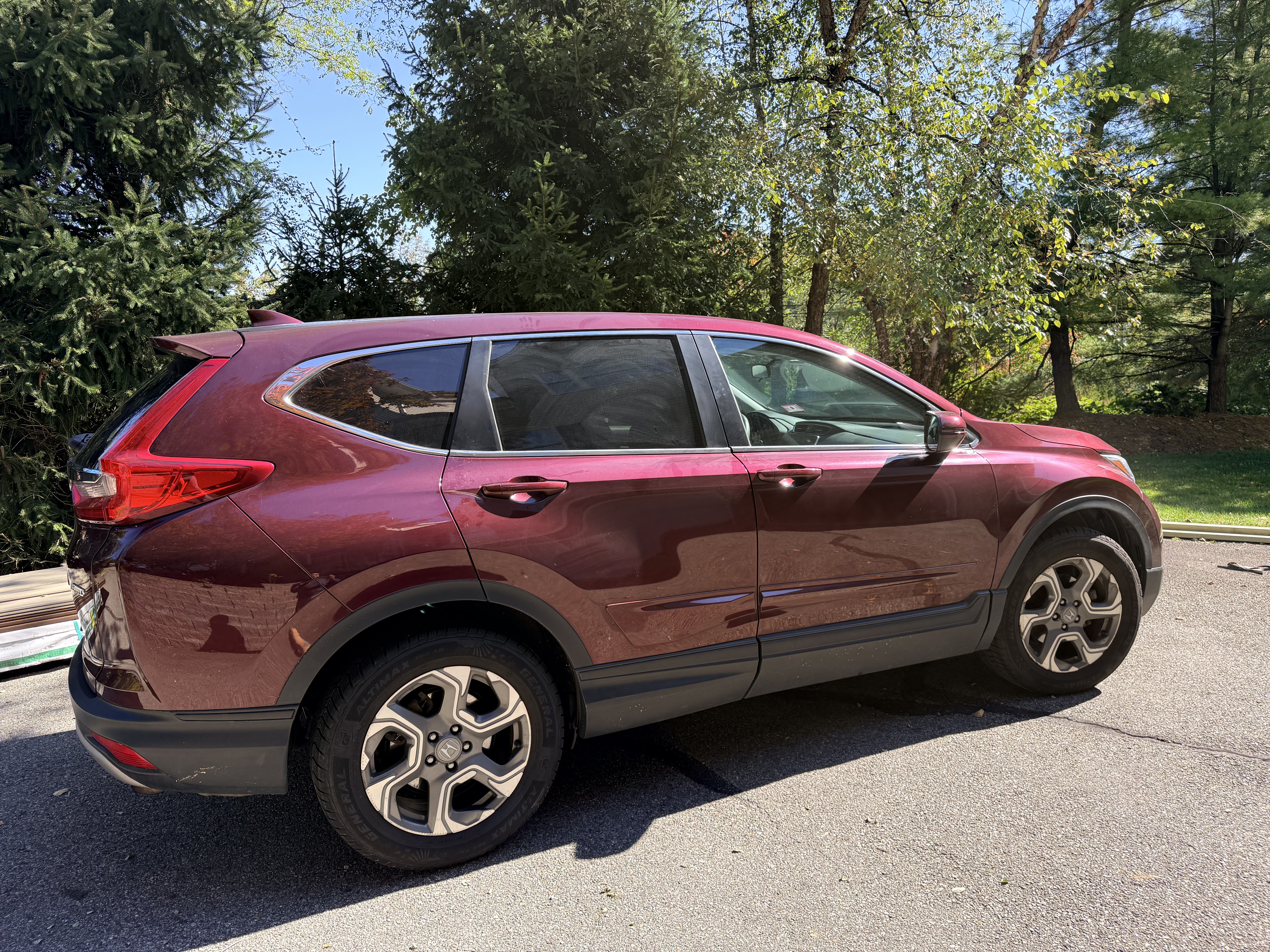 Used 2019 Honda CR-V EX image 2