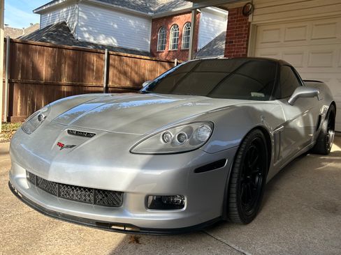 Used 2012 Chevrolet Corvette Grand Sport w/ 3LT Preferred Equipment Group image 4