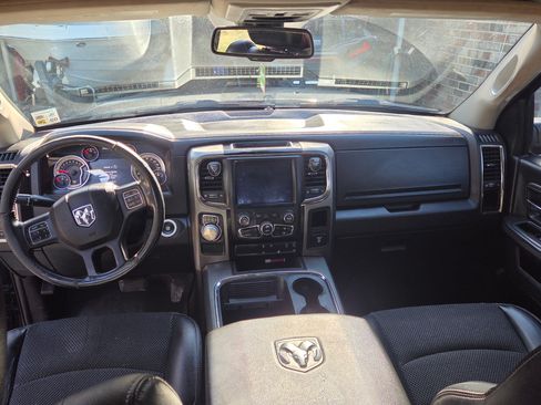 Used 2018 RAM 1500 Sport w/ Convenience Group image 9