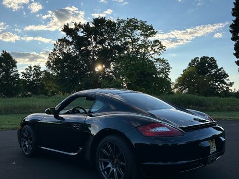 Used 2008 Porsche Cayman S image 2