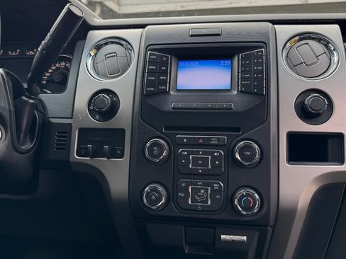 Used 2013 Ford F150 XLT w/ Luxury Equipment Group AWD/4WD image 13