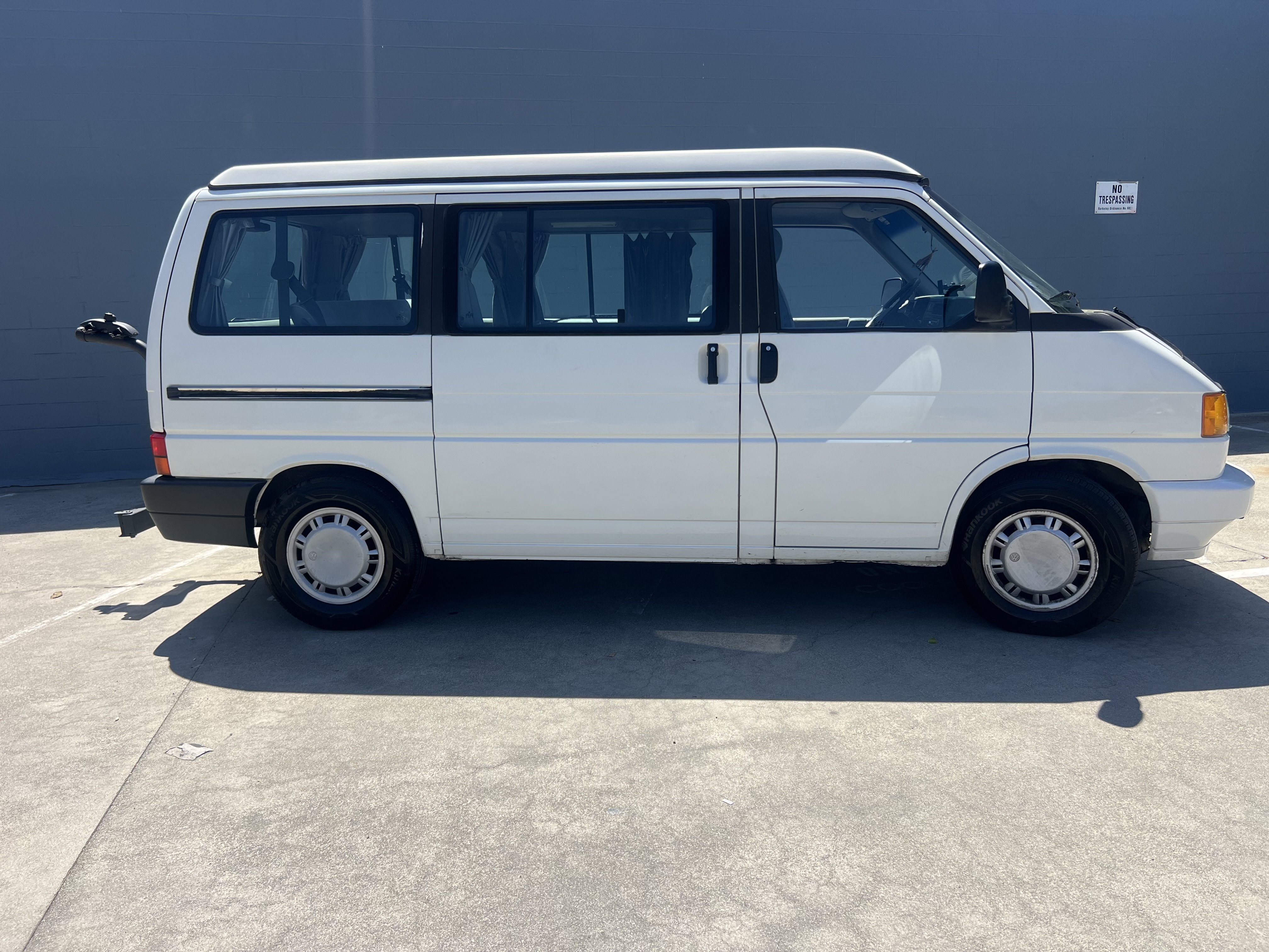 Used 1993 Volkswagen Eurovan MV FWD image 12