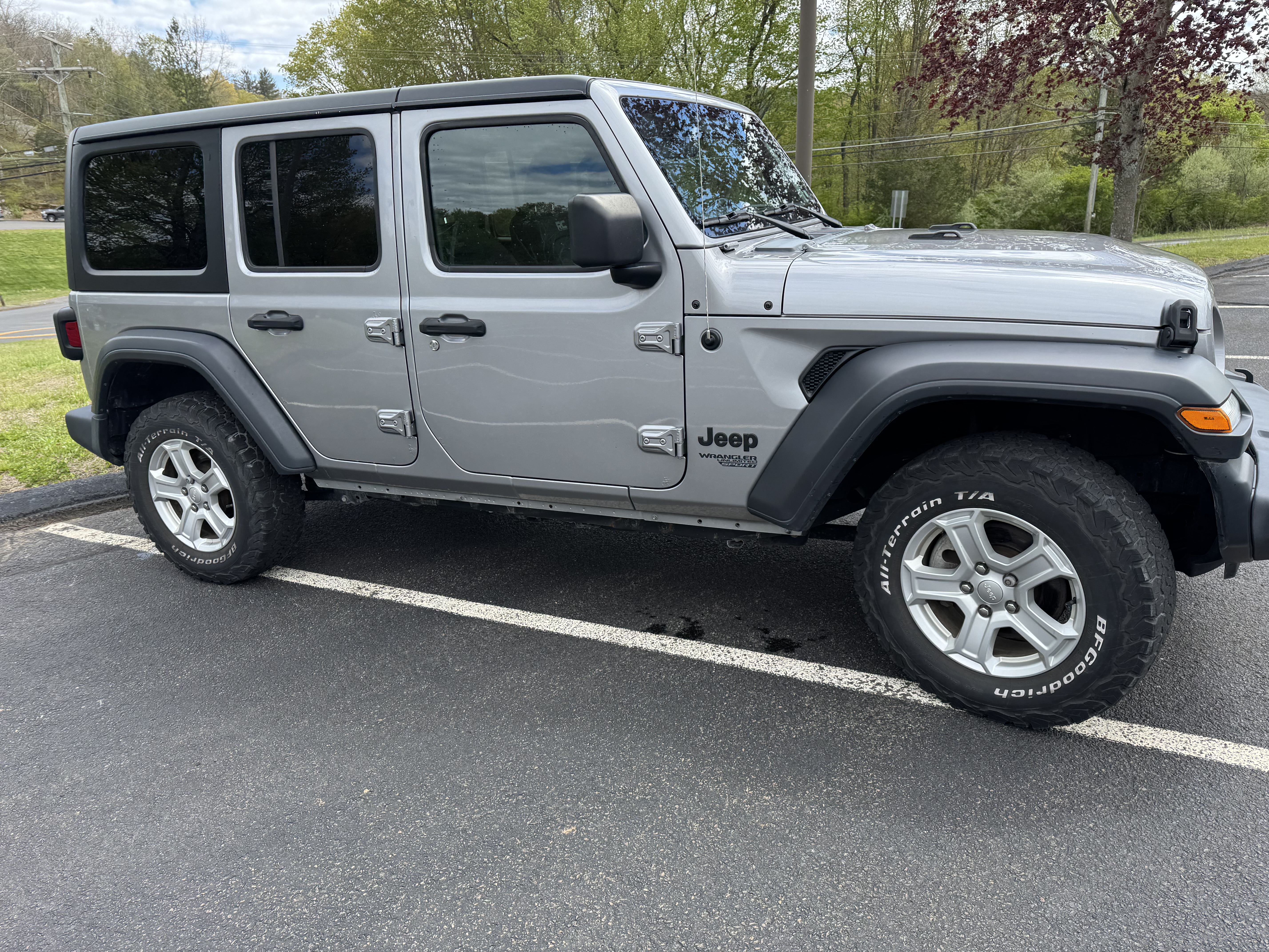 Used 2019 Jeep Wrangler Unlimited Sport S AWD/4WD image 4