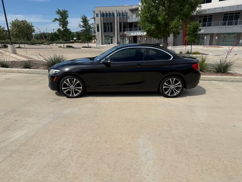 Used 2018 BMW 230i Coupe RWD image 5