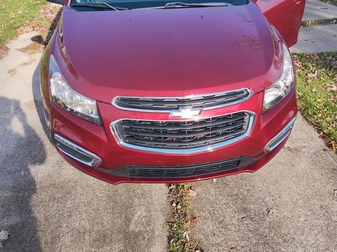 Used 2015 Chevrolet Cruze LT image 13