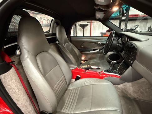 Used 2000 Porsche Boxster S image 15