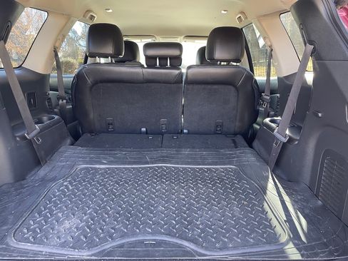 Used 2013 Nissan Pathfinder SL image 13