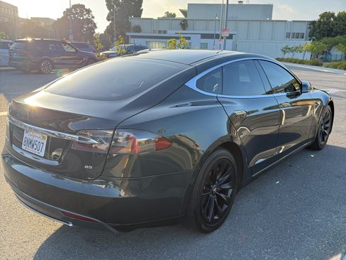Used 2014 Tesla Model S P85 RWD image 10