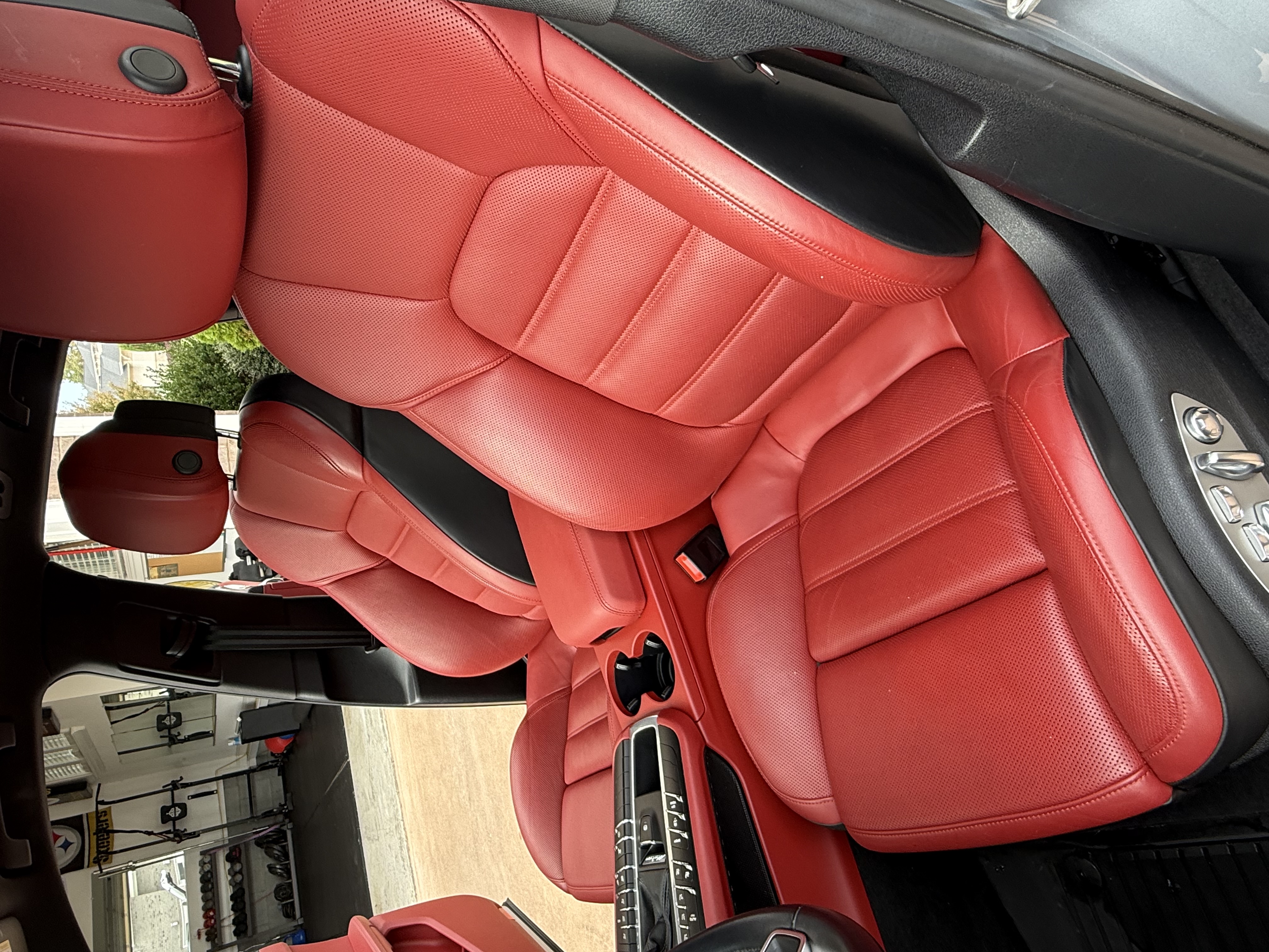 Used 2021 Porsche Macan S AWD/4WD image 23