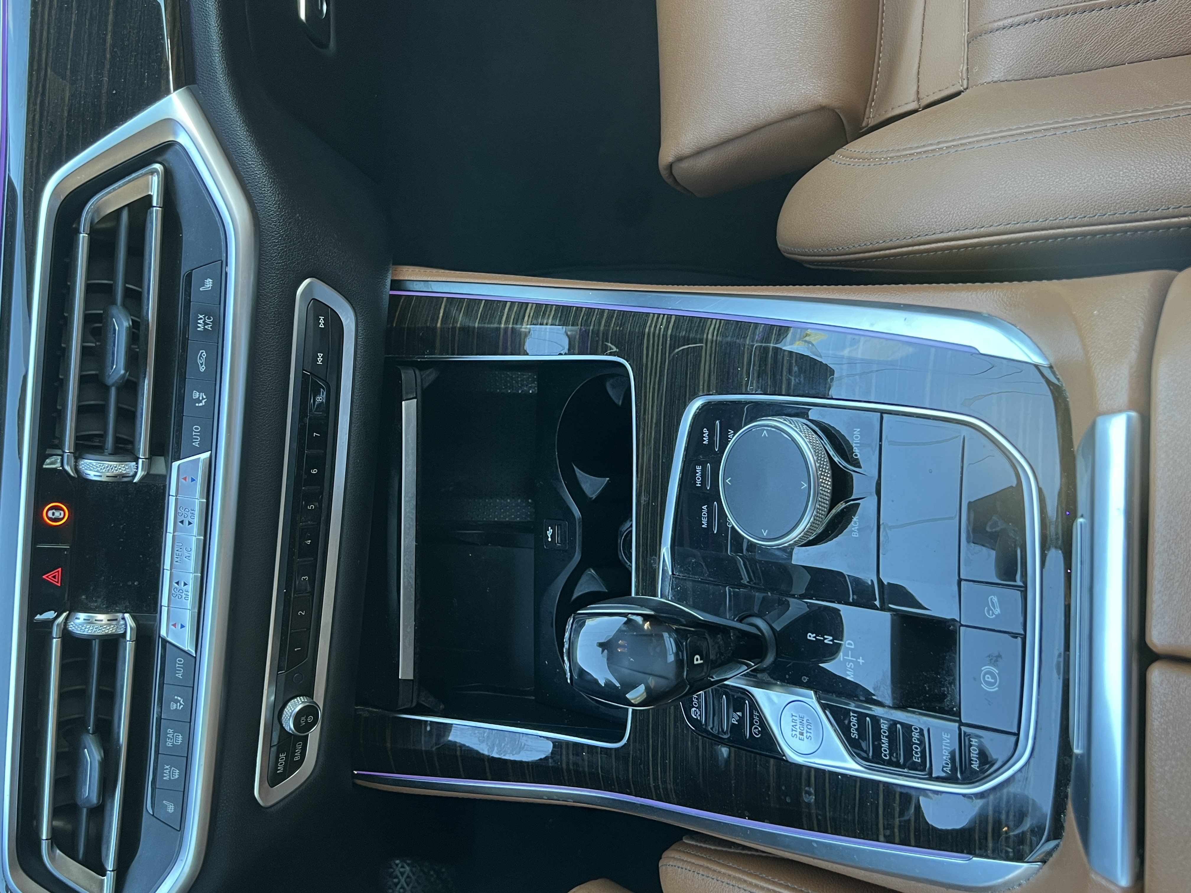 Used 2019 BMW X5 xDrive40i w/ Premium Package 2 AWD/4WD image 18