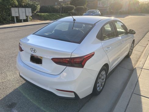 Used 2019 Hyundai Accent SE image 5