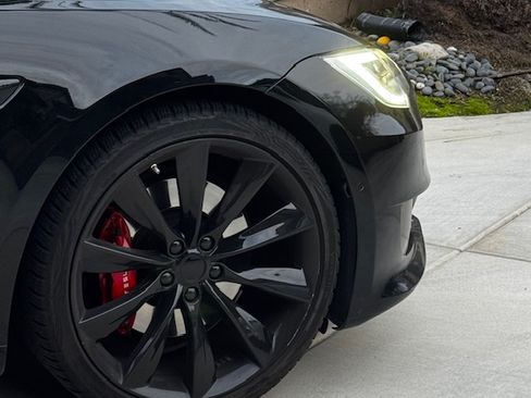 Used 2017 Tesla Model S 75 image 11