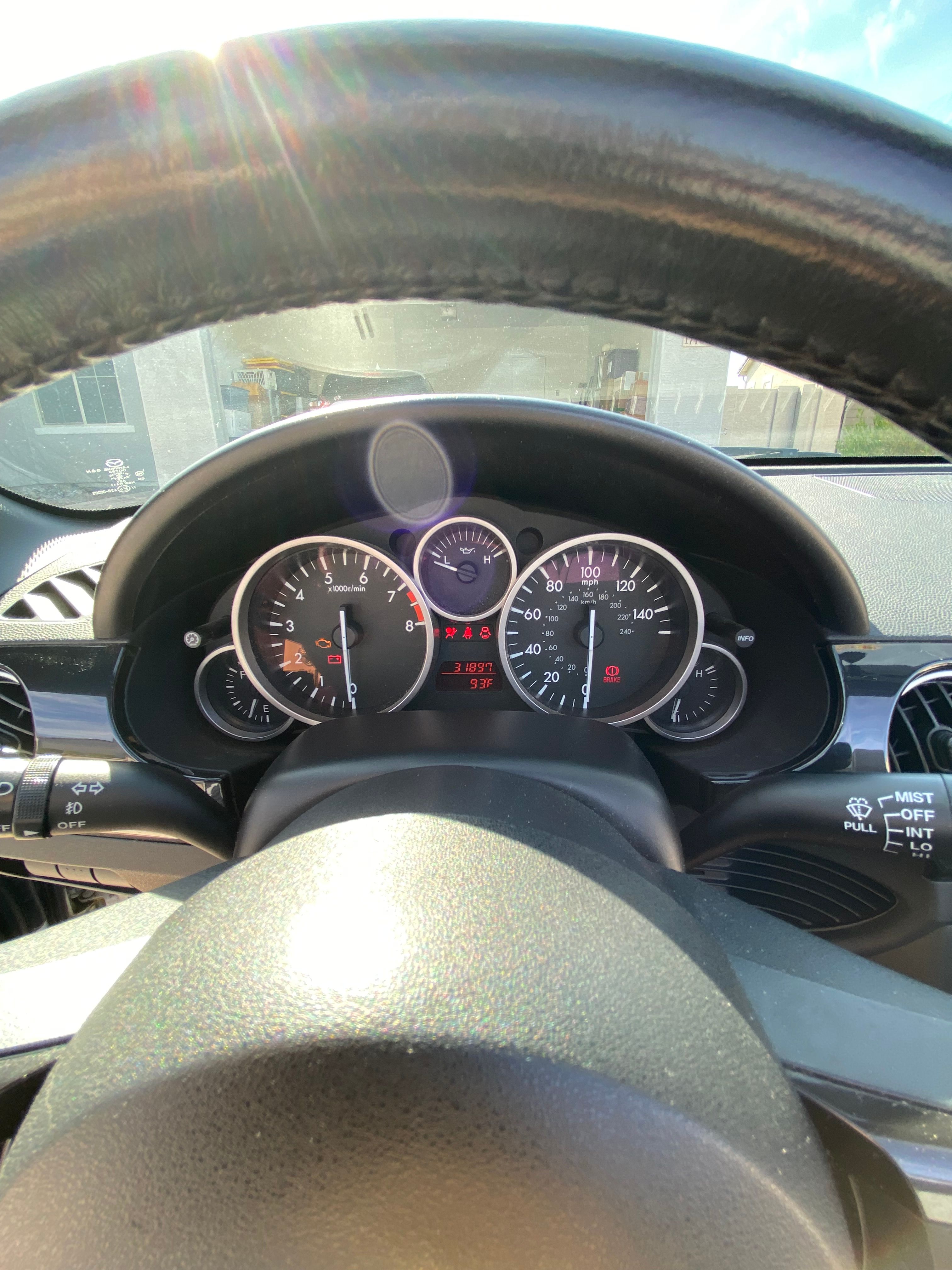 Used 2014 MAZDA MX-5 Miata Grand Touring w/ Premium Package RWD image 12