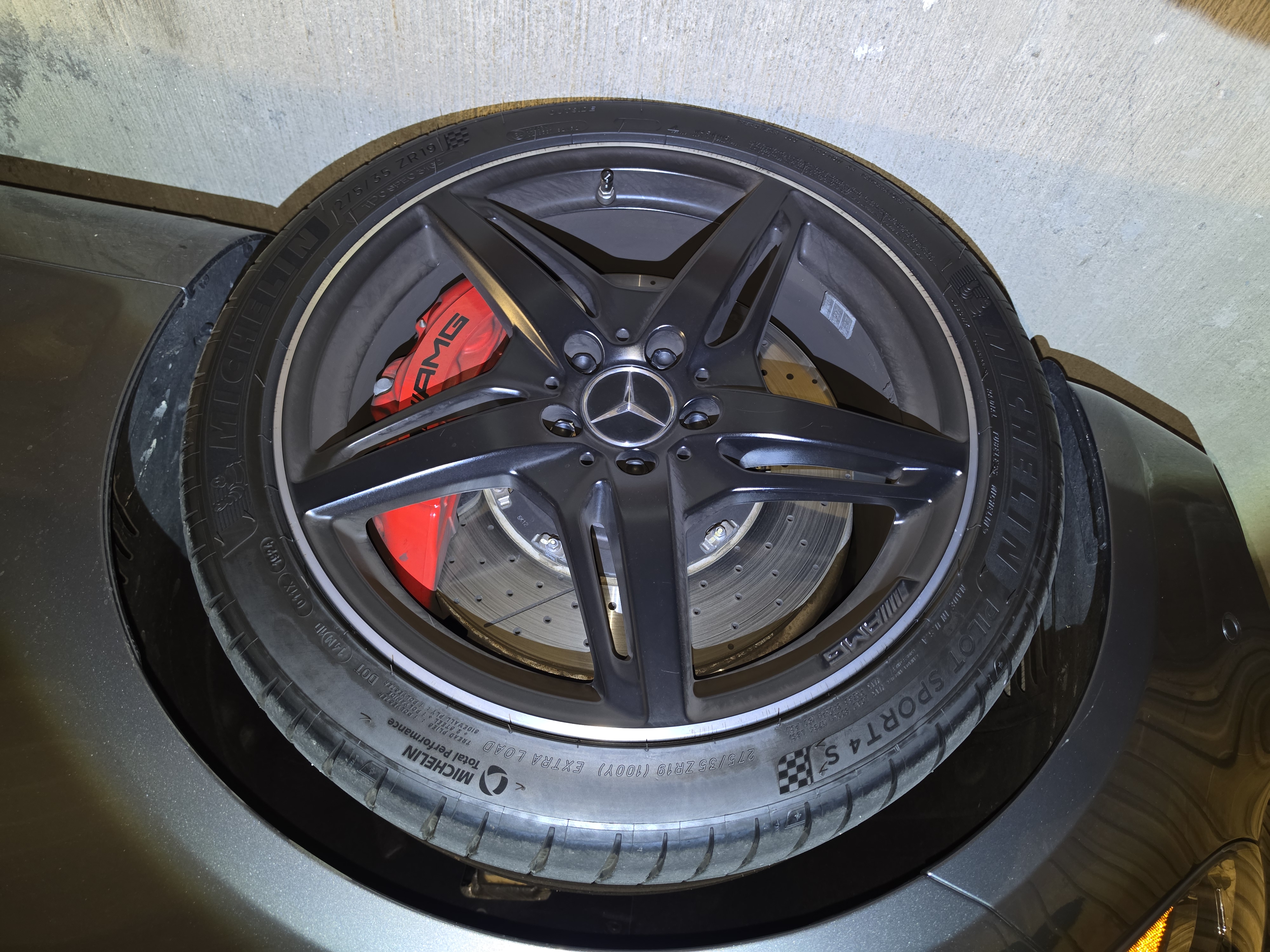 Used 2016 Mercedes-Benz AMG GT S image 4