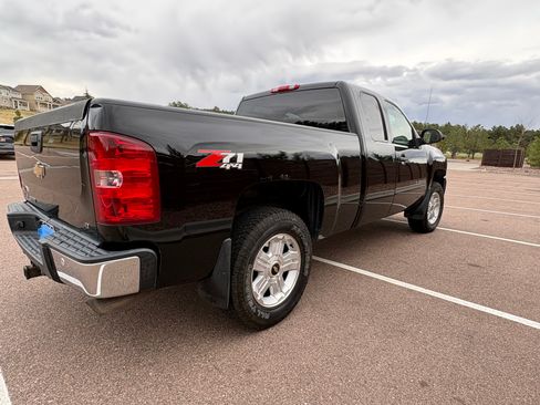 Used 2011 Chevrolet Silverado 1500 LT w/ Interior Plus Package image 9