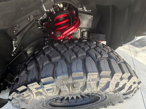 Used 2025 Toyota Tacoma TRD Pro AWD/4WD image 6
