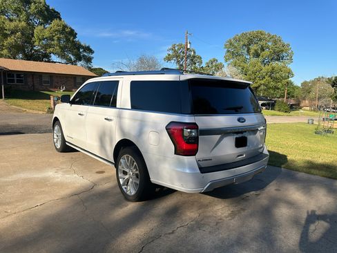 Used 2018 Ford Expedition Max Platinum image 10