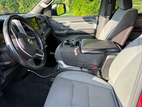 Used 2021 RAM 1500 Big Horn AWD/4WD image 8