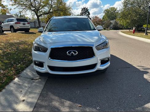 Used 2020 INFINITI QX60 Pure image 2