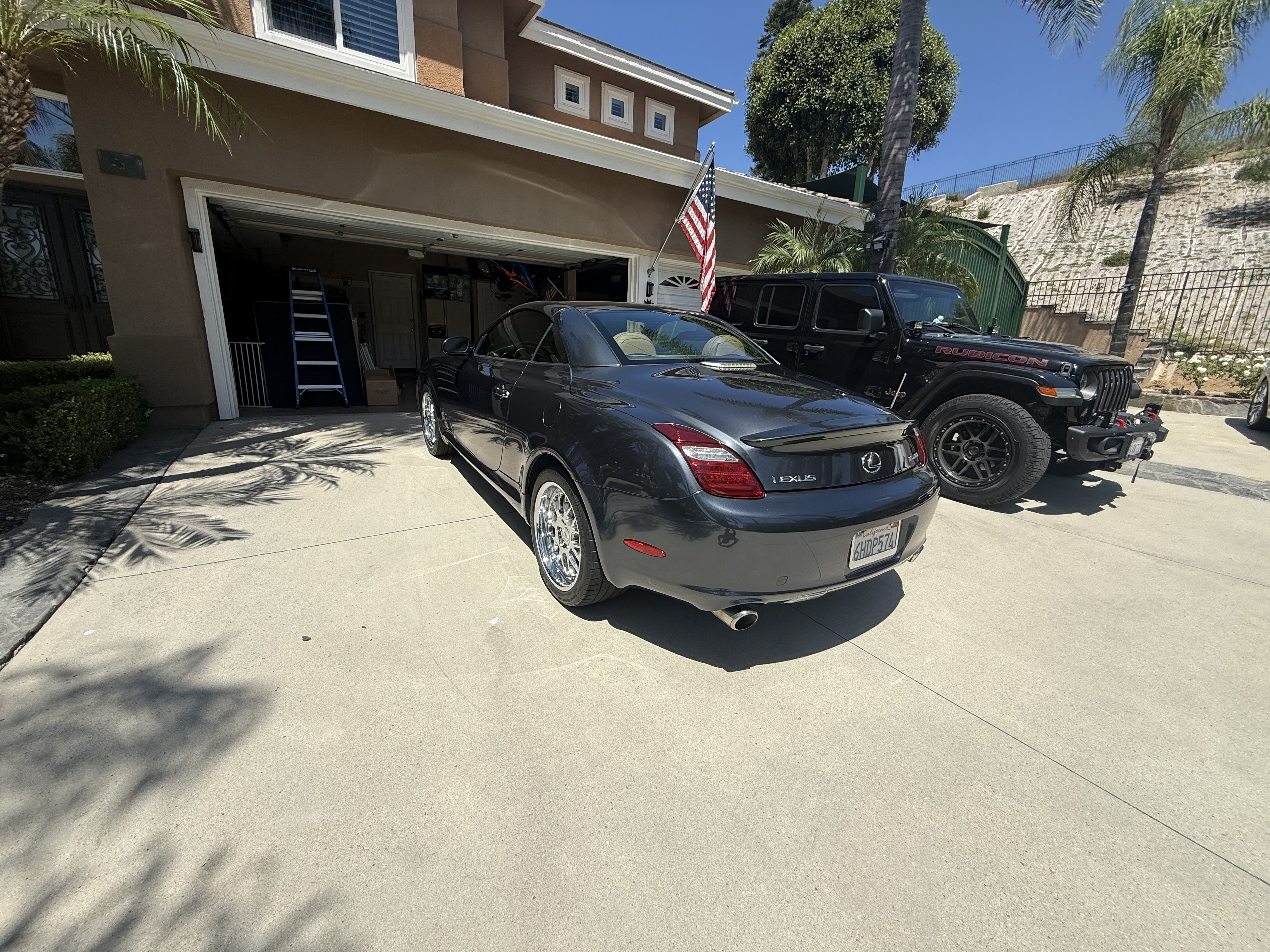 Used 2008 Lexus SC 430 Convertible RWD image 5