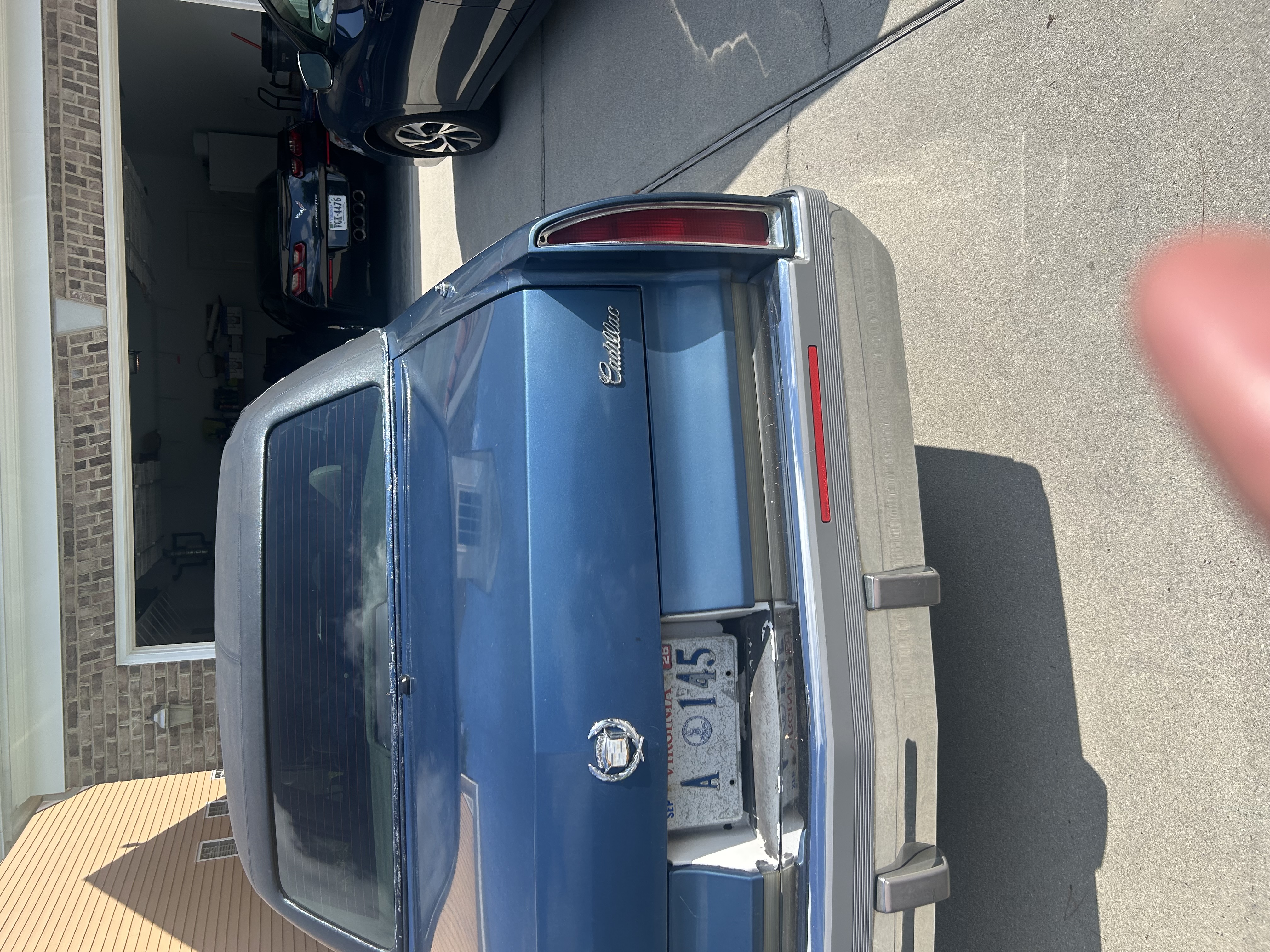 Used 1993 Cadillac Fleetwood Sedan RWD image 9