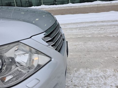 Used 2010 Lexus LX 570 570 Sport Utility 4D image 4