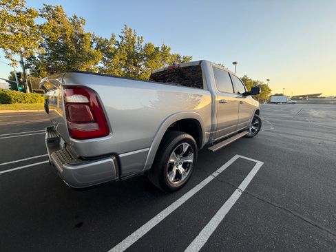 Used 2019 RAM 1500 Laramie RWD image 5