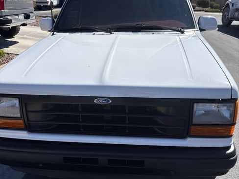 Used 1994 Ford Explorer Sport image 4